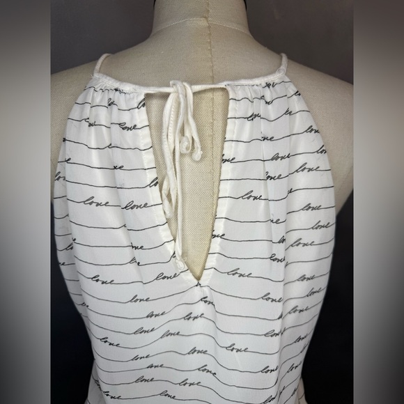 Express White Script Print Tank Top - Picture 6 of 8